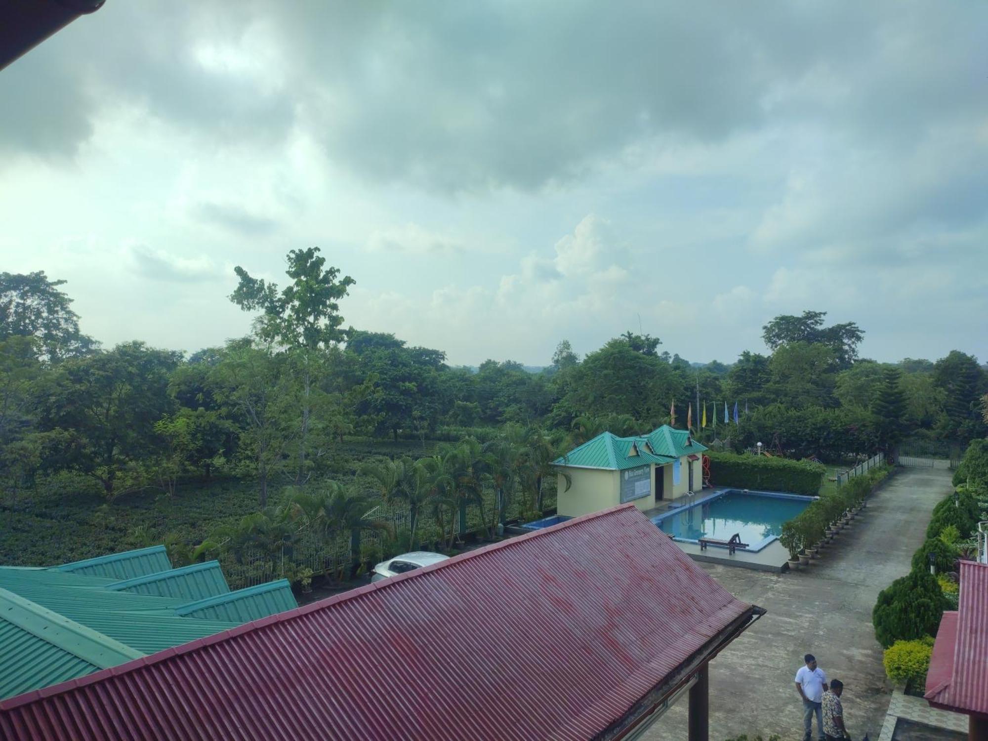Maa Greenary View - A Holiday Resort Alipur Duar Exterior foto