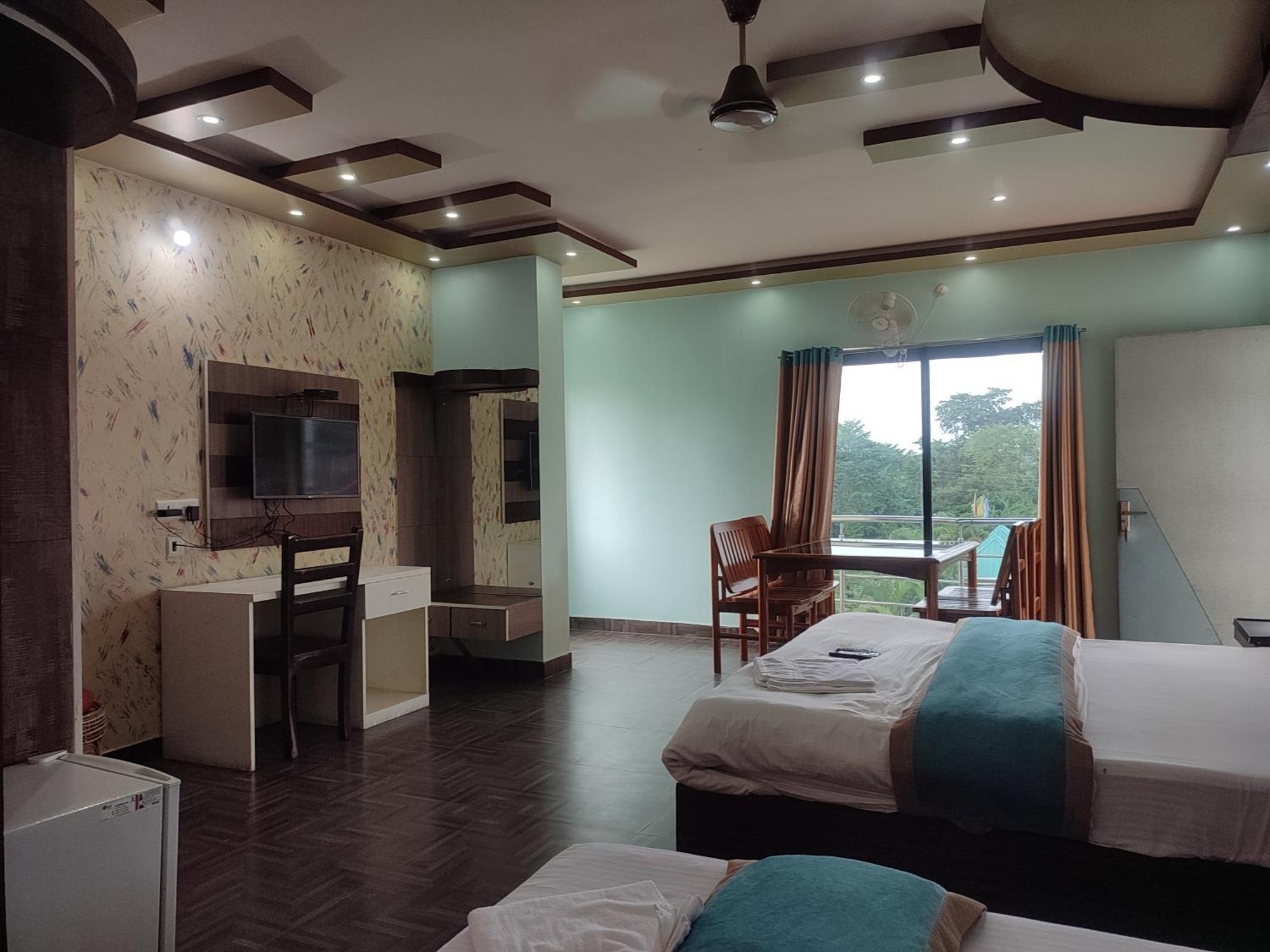 Maa Greenary View - A Holiday Resort Alipur Duar Exterior foto